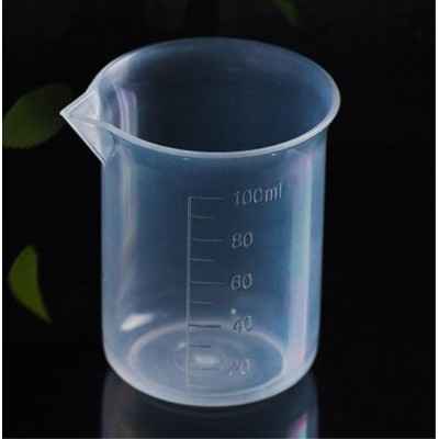 100ml plastic measuring cup with scale